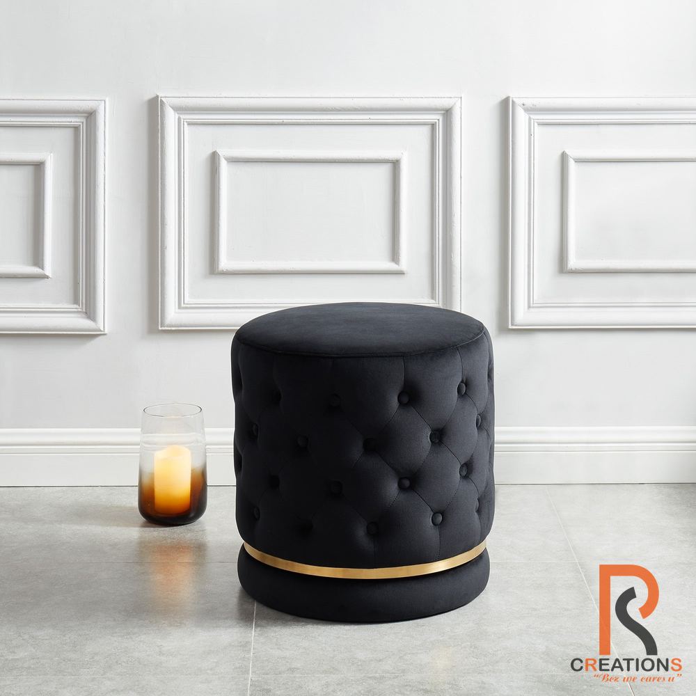 Delilah Ottoman