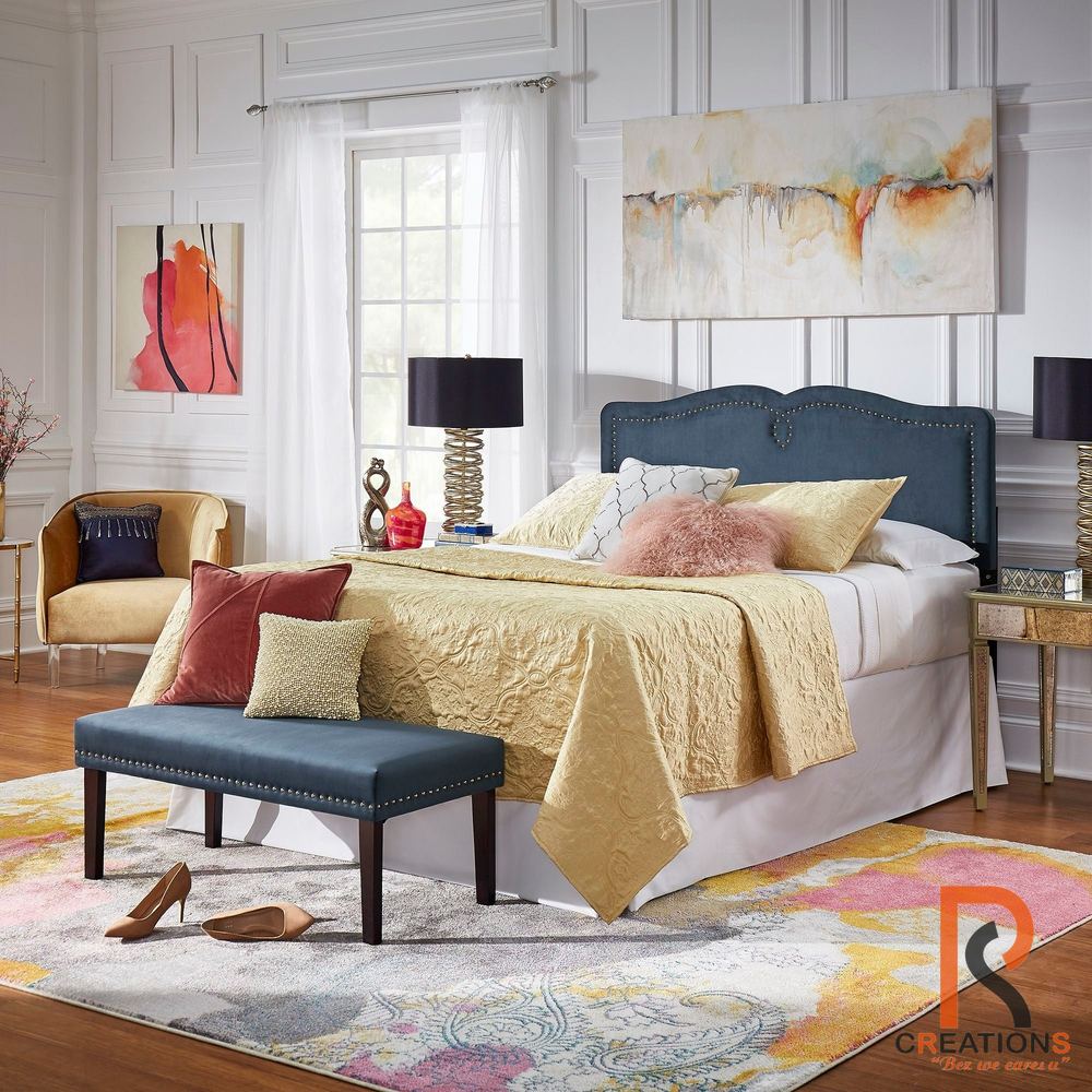 Liana Queen Bed with Bench