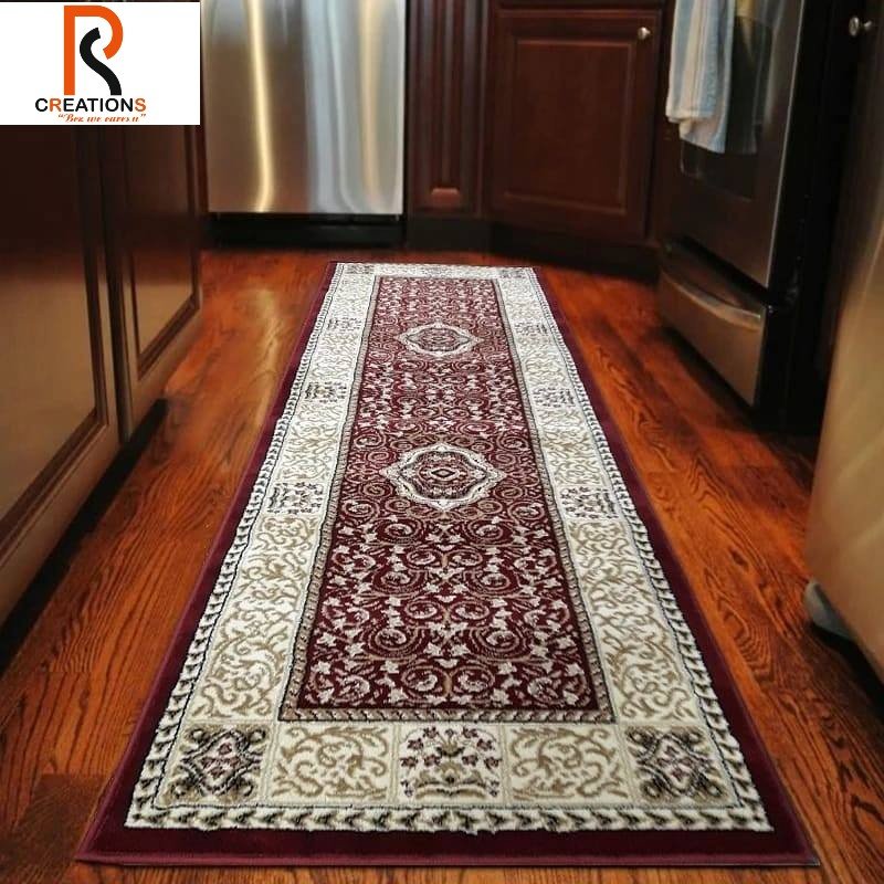 Maroon Heritage Runner